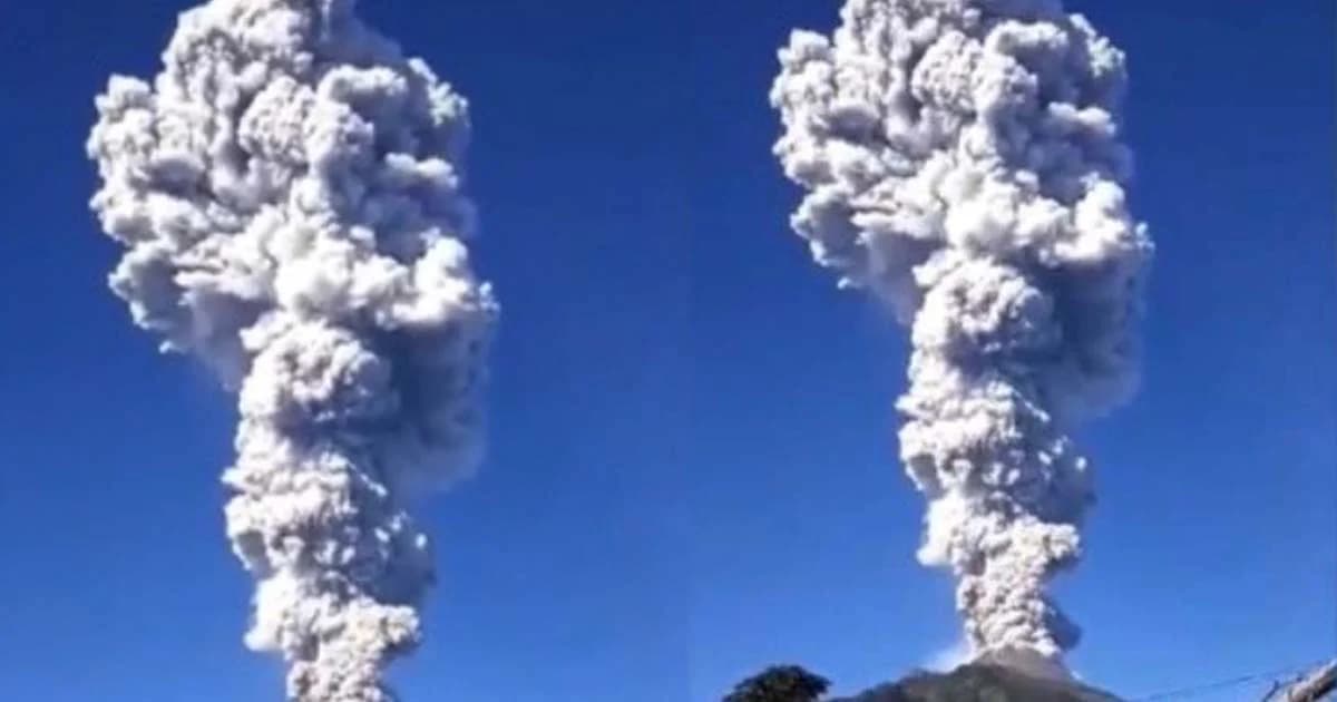 อินโดนีเซีย ภูเขาไฟเมราปีปะทุหนัก อพยพคนหนี-ปิดสนามบิน