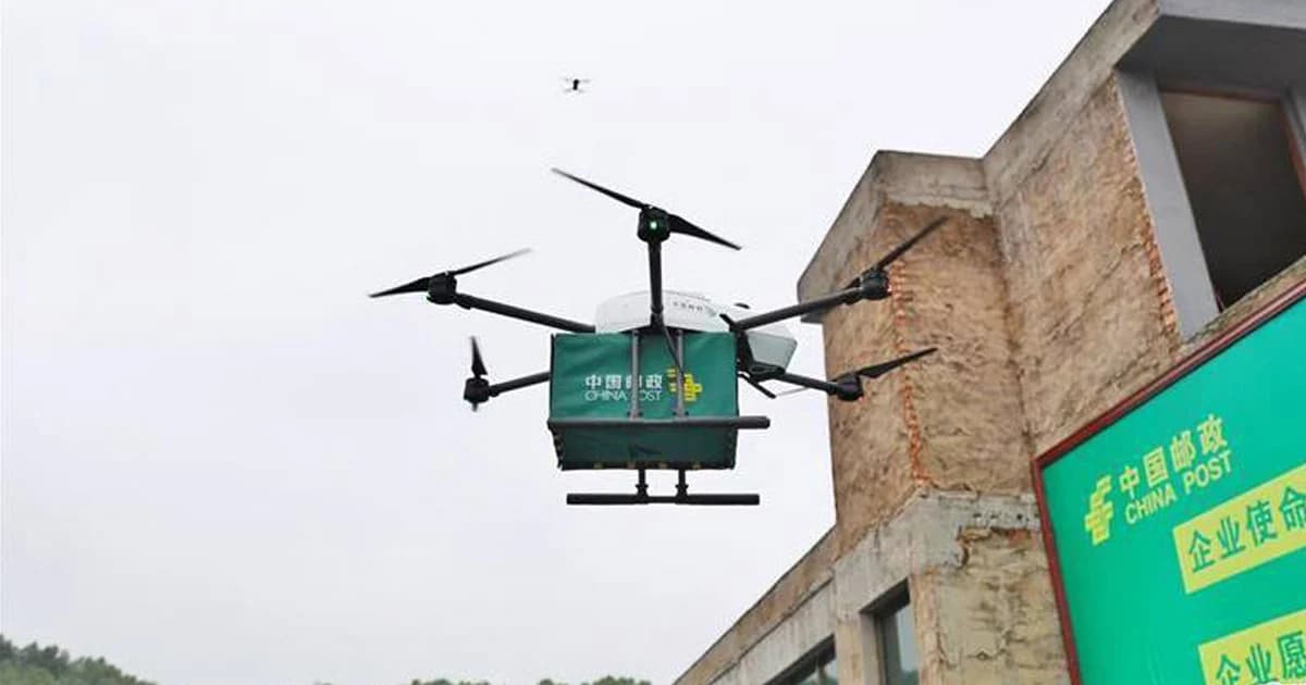 ไปรษณีย์จีนใช้โดรนส่งจดหมาย หมู่บ้านชนบทในหุบเขา