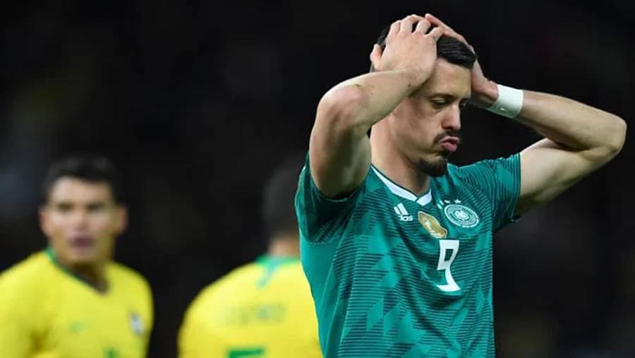 “ซานโดร ว๊ากเนอร์” ประกาศอำลาอินทรีเหล็ก หลังหลุดโผไปบอลโลก