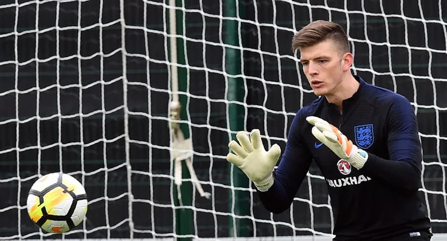 จากเด็กส่งนมถึงทำงานในโรงงาน 5 เรื่องราวสู้ชีวิตของแข้งสิงโต