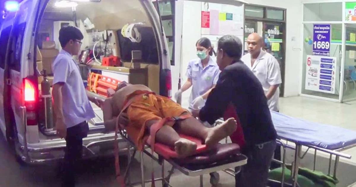 เรื่องรุมเร้า ! พระหวังปลิดชีพ ซดยาล้างห้องน้ำ สาหัส