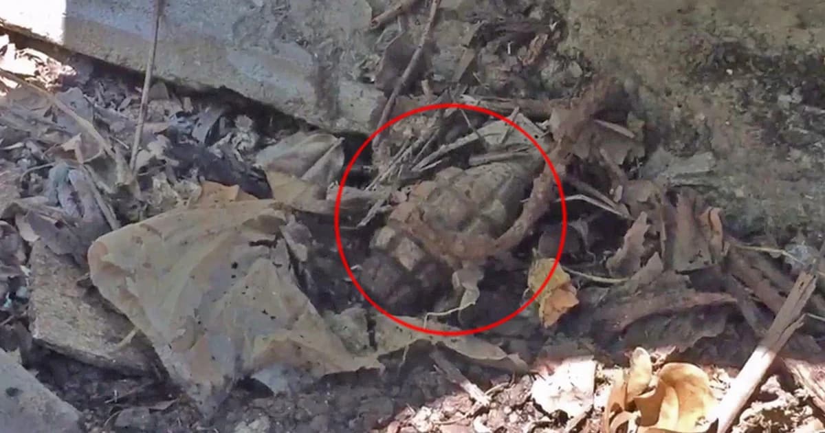 ตะลึง ! พบระเบิดพร้อมกระสุนเอ็ม 16 หลังสถานสงเคราะห์เด็กชายปากเกร็ด