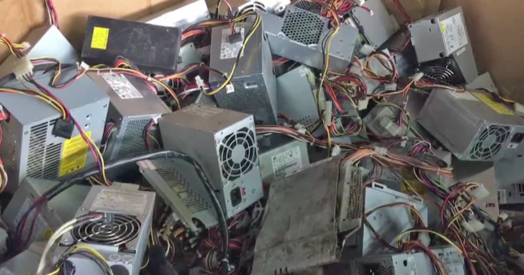 รง.ฉะเชิงเทรา ลับลอบนำเข้าขยะอันตรายจากจีน มลพิษรุนแรงกว่า 100 ตัน