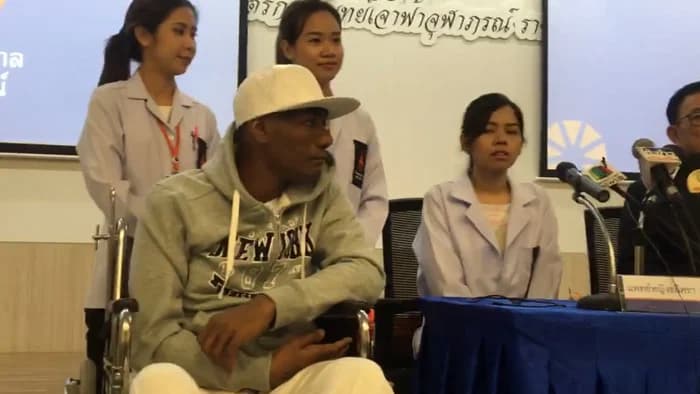 โจ้อี้ บาซู ร่วมฟังทีมแพทย์แถลงอาการป่วยตัวเอง แพทย์อนุญาตให้กลับบ้านได้