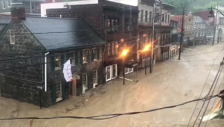 ผู้ว่าการรัฐแมรีแลนด์ประกาศสถานการณ์ฉุกเฉิน หลังเกิดน้ำท่วมฉับพลัน