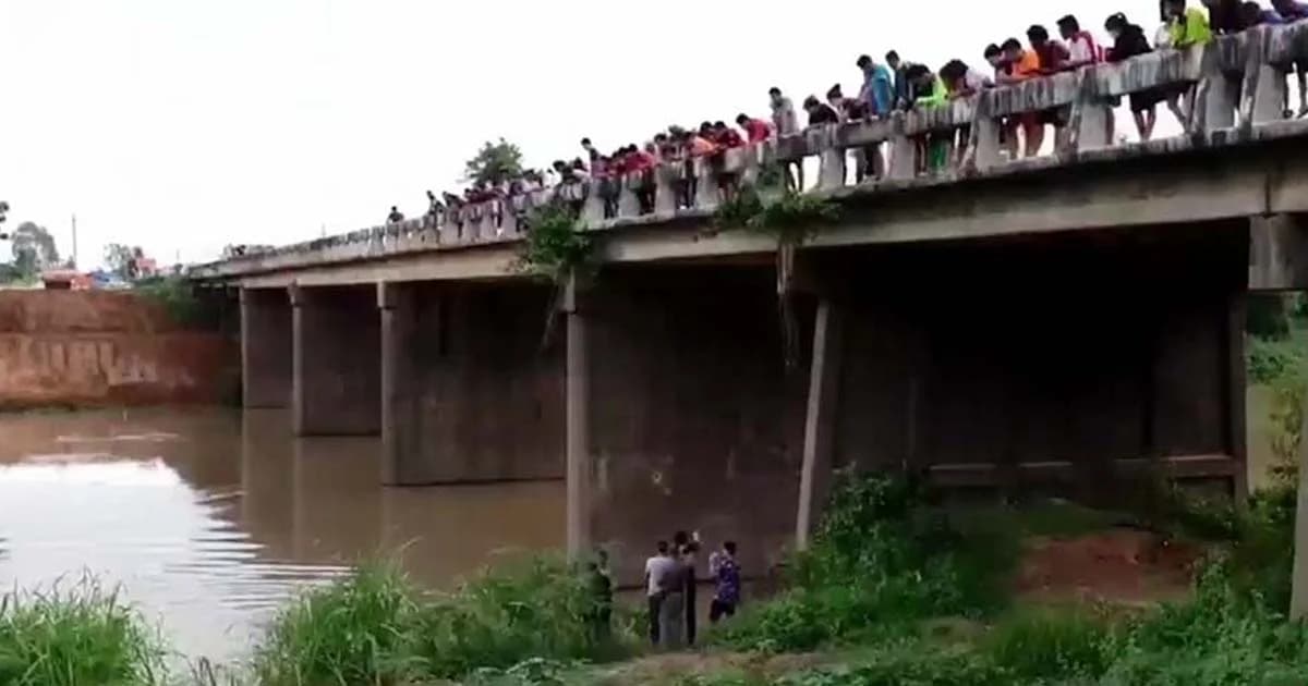 พบศพหมอป่วยโรคซึมเศร้า ห่างจากสะพานข้ามแม่น้ำชี 15 กม.