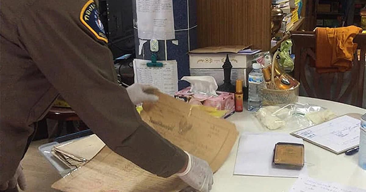 พบโฉนดนับสิบในกุฏิ “วัดสามพระยา” ส่อพิรุธรับจำนองที่ดิน