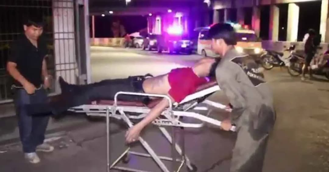 หนุ่มซิ่งจยย.เจอด่านตรวจ ทิ้งรถวิ่งลงน้ำคลองแสนแสบ