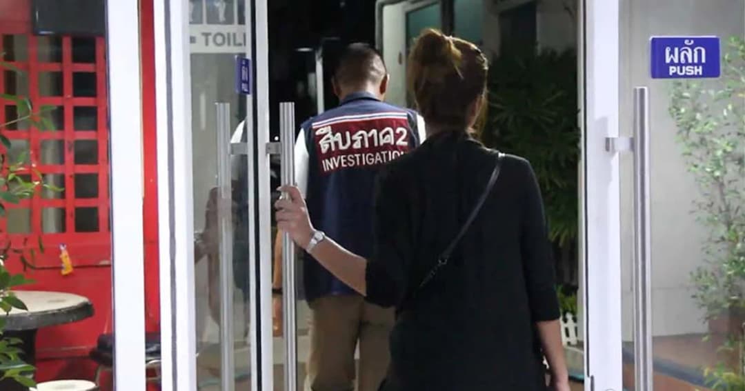 คืบหน้า ! ตร.ชลบุรีเรียกเงินจบคดีรถชน ลวนลามทั้งกอด-หอมแก้มสาวชัยภูมิ