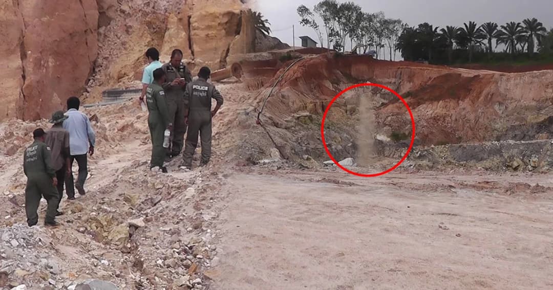 ชุดอีโอดีกู้สำเร็จ! ระเบิด3 ลูกเหมืองแร่สุราษฎร์ หลังคนงานจุดชนวนพลาดบึ้มดับ 1 เจ็บ 1