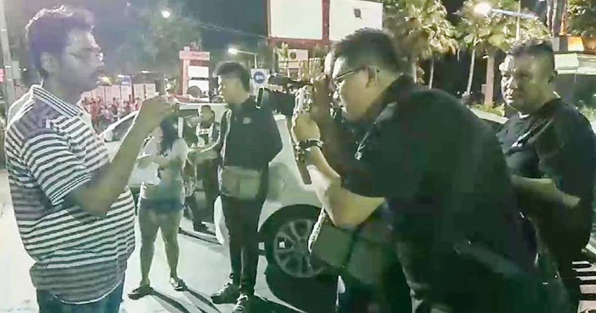 นักข่าวชื่อดังชาวอินเดีย ถูกทำร้ายร่างกาย-ถ่ายภาพโป๊แบล็กเมล์