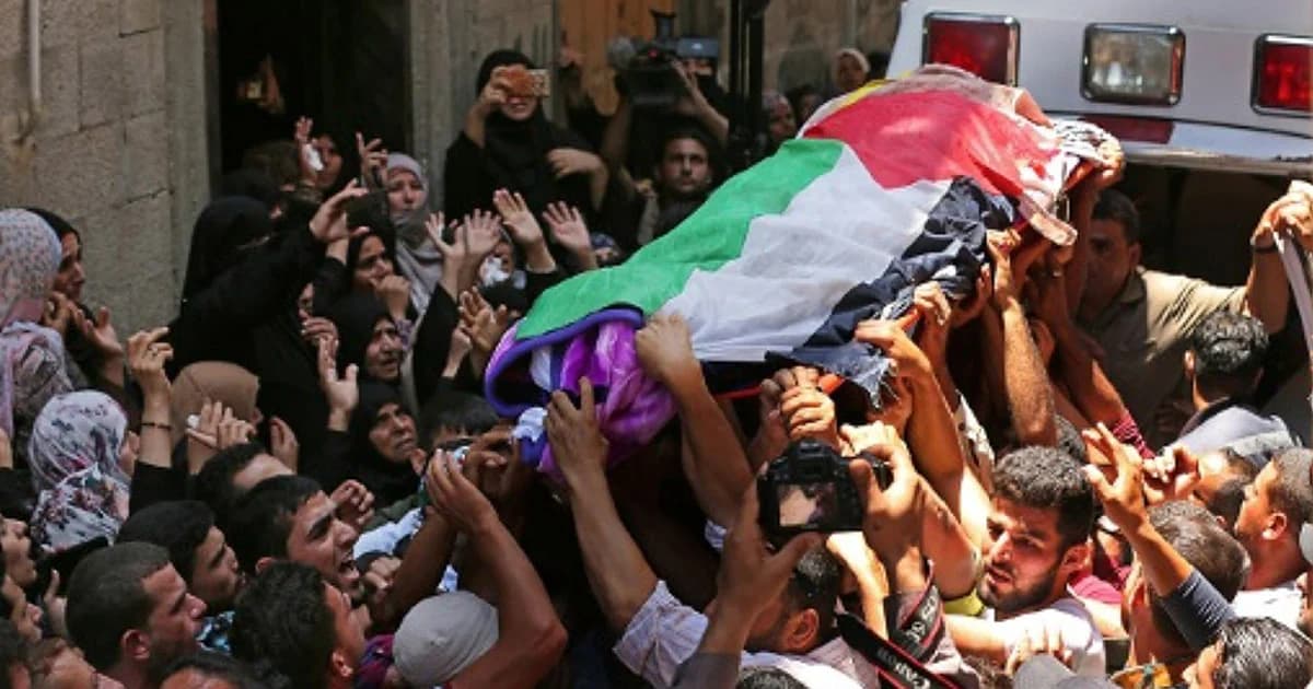 ปาเลสไตน์อาลัยสาวอาสานักการแพทย์ ถูกทหารอิสราเอลสังหารในฉนวนกาซา