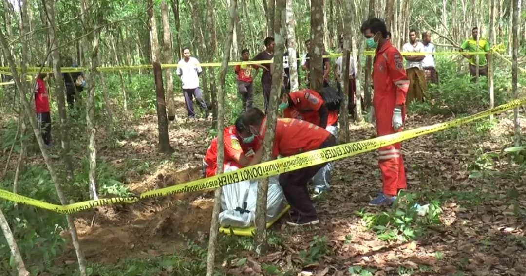 ญาติขอตรวจดีเอ็นเอรับศพชายนิรนาม ถูกฆ่าฝังดินสวนยางสุไหงปาดี