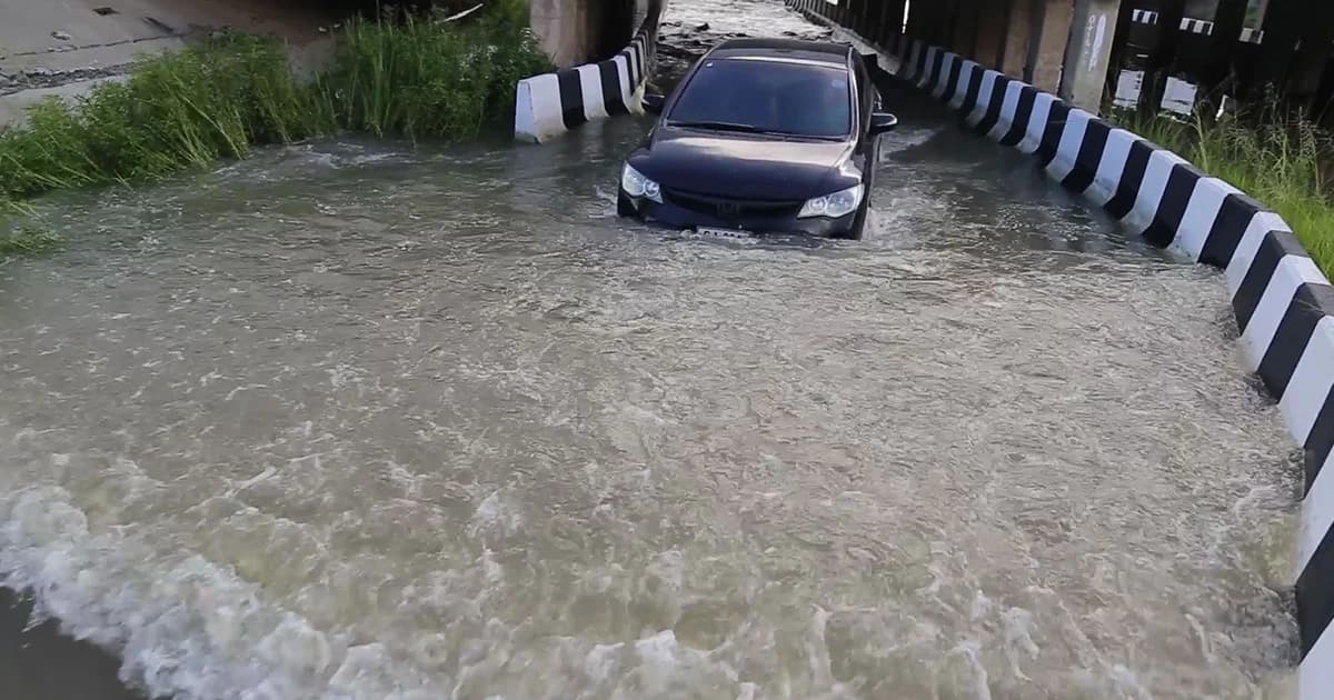 ชาวบ้านวอนแก้ไขทางลอดกลับรถชัยนาท น้ำท่วมทั้งปี