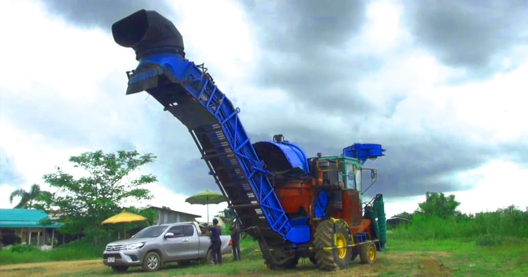 “สบายไทย” รถตัดอ้อย ไร้คนขับ สัญชาติไทย ราคาถูกกว่าต่างประเทศกว่าครึ่ง