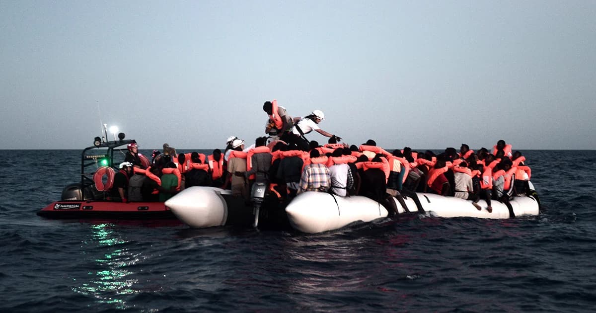 สเปนยินดีรับผู้อพยพ 629 ชีวิตกลางทะเล หลัง อิตาลี-มอลตา ไม่ให้เทียบท่า