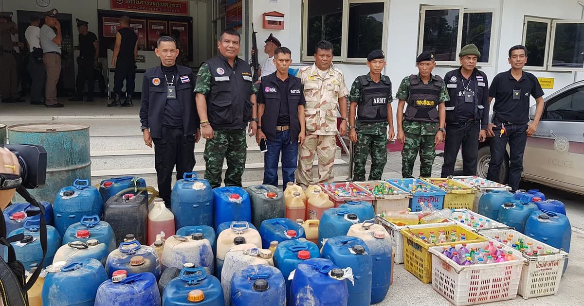 บุกจับสาวค้าน้ำมันเถื่อน เมืองพัทลุง ยึดเบนซินกว่า 1 หมื่นลิตร