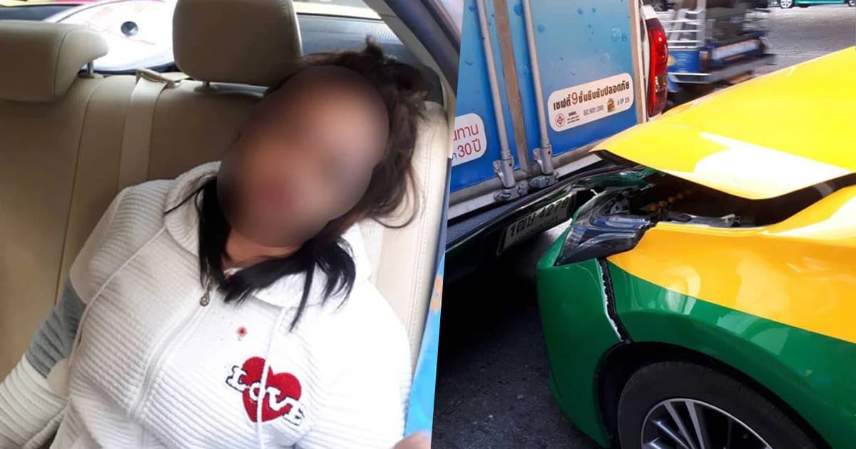 หวาดเสียว ! อายไลน์เนอร์ปักคาตาสาวแต่งหน้าบนรถ หลังแท็กซี่ชนท้ายกระบะ
