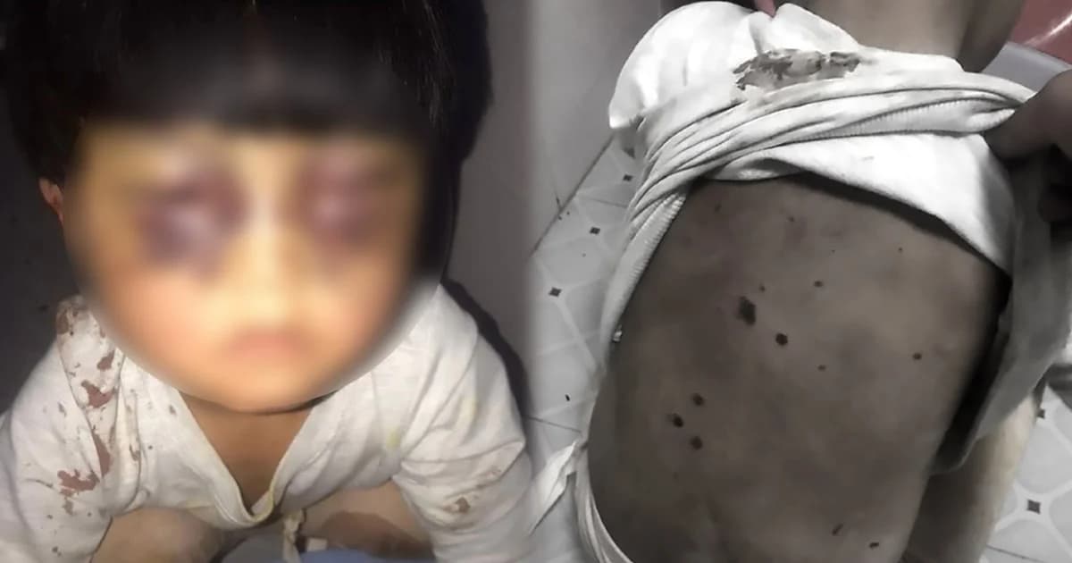 พ่อชาวจีนใจเหี้ยมซ้อมลูก 4 ขวบ จับขังห้องน้ำ บังคับให้ซักผ้า