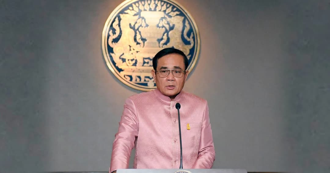 นายกฯ ยืนยันเลือกตั้งตามโรดแมป เมินกระแสดูดส.ส.