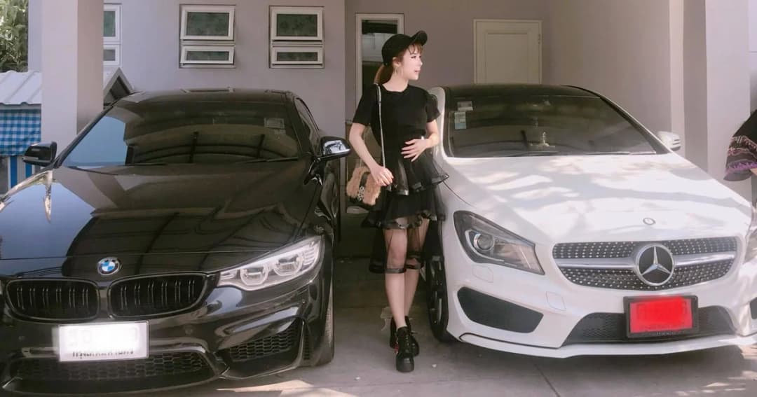 สาวโพสต์ขอชาวเน็ตช่วยโอนคนละ 1 บาท ผ่อนรถหรู บอกขอโทษ “รู้เท่าไม่ถึงการณ์”