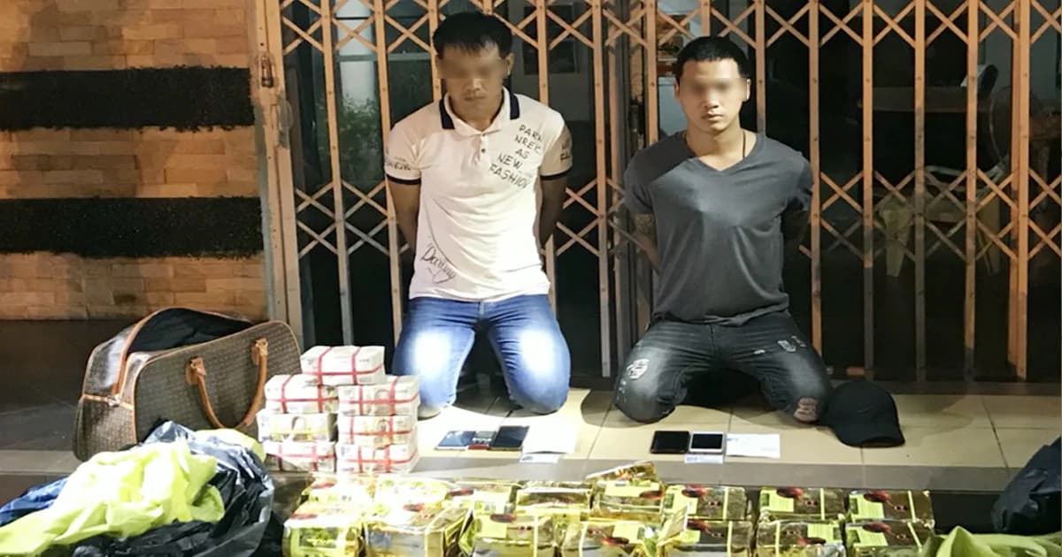 รวบ 2 เมียนมา ลอบขนไอซ์ 30 กก. ผ่านชายแดนแม่สาย