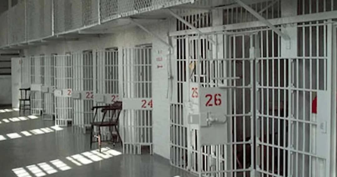 ซูเปอร์โพล ผลสำรวจ คนยังหนุนคงโทษประหารชีวิต คดีฆ่าโหดร้ายทารุณ