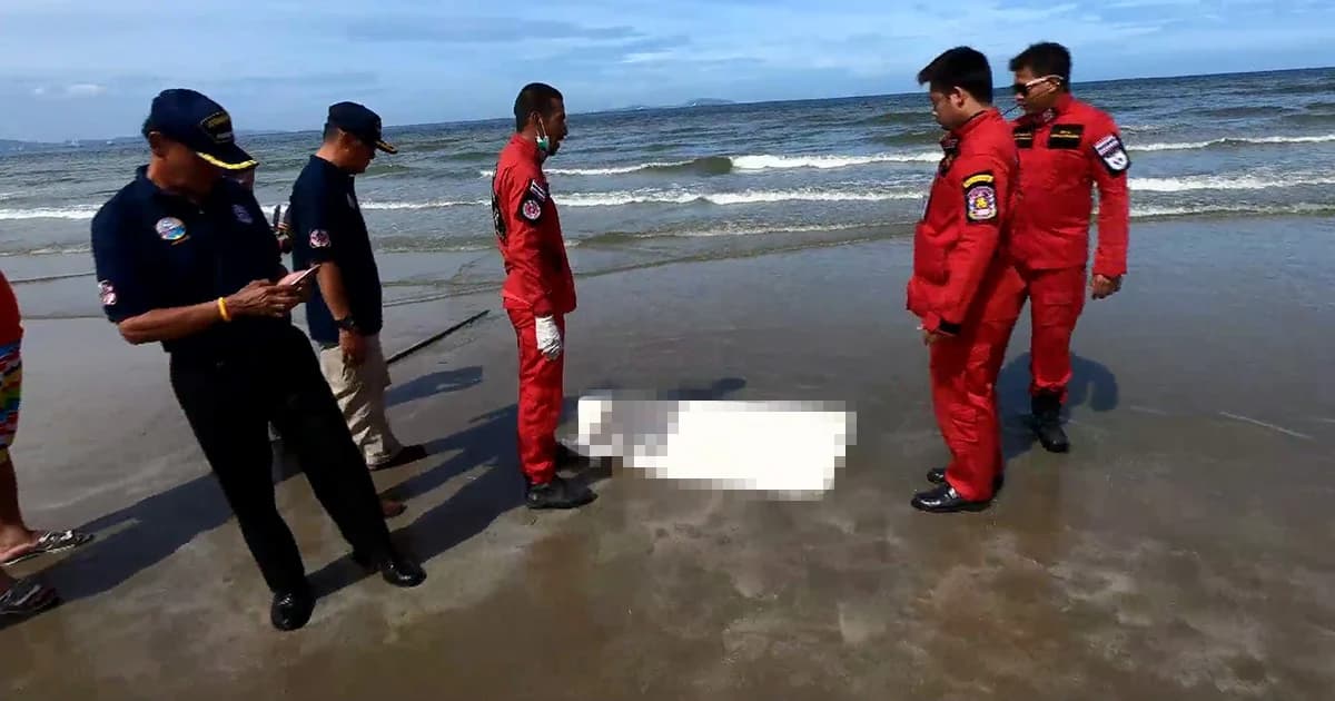 พบศพ ด.ช. วัย 3 ปี ลอยเกยหาดบางแสน คาดพลัดตกเรือดับ