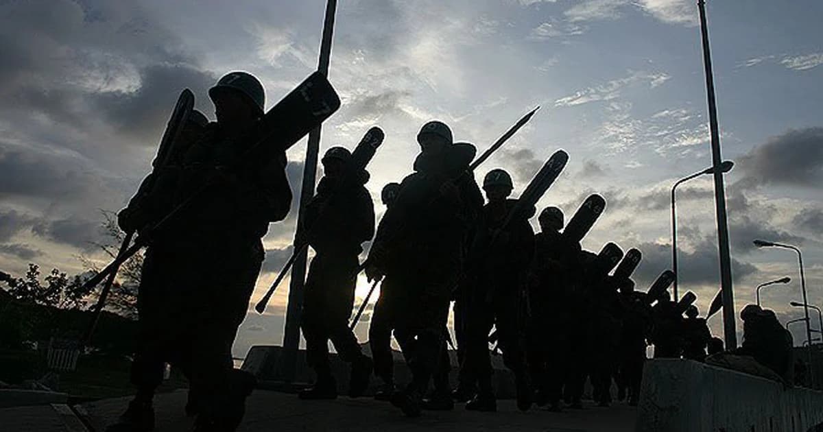 เปิดปฏิบัติการสุดสตรอง กว่าจะเป็น “หน่วยซีล” ผู้แข็งแกร่ง ค้นหา 13 ชิวิตติดถ้ำ