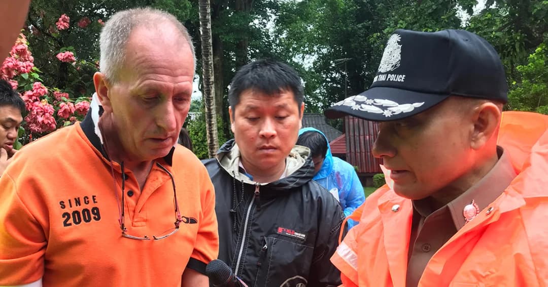 เพิ่มกำลังตำรวจพร้อมสุนัขดมกลิ่น ปูพรมค้นหาทีมหมูป่า 13 ชีวิต