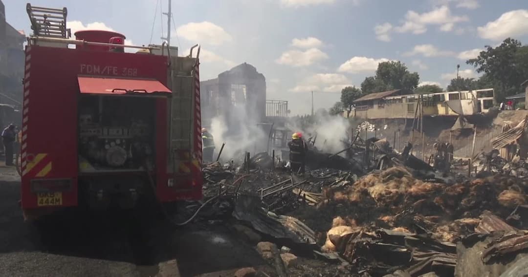 ไฟไหม้ตลาดเคนยา ย่างสด 15 ศพ บาดเจ็บร่วม 70 ราย