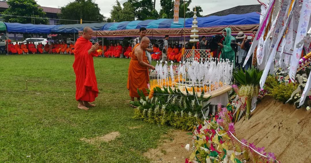 สนง.พระพุทธศาสนาฯ จัดพิธีเจริญพระพุทธมนต์ อธิษฐานจิตให้ 13 ชีวิตติดถ้ำหลวง