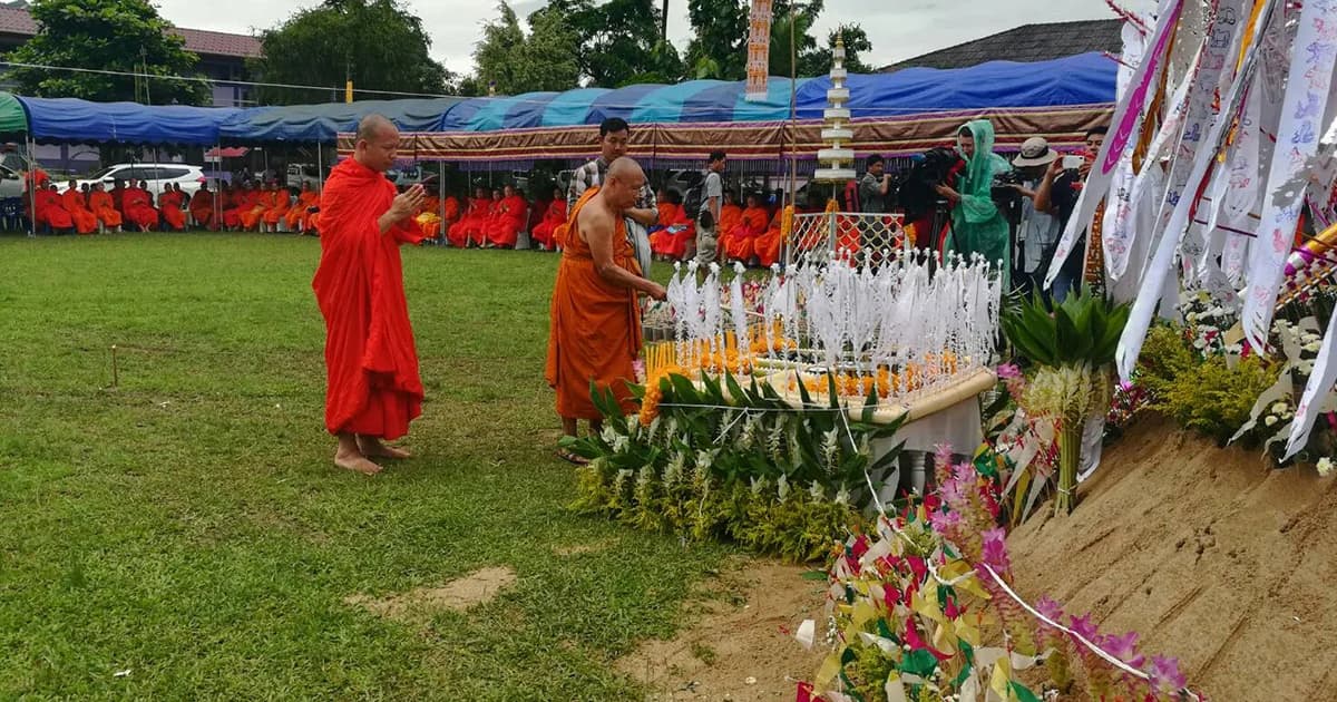 สนง.พระพุทธศาสนาฯ จัดพิธีเจริญพระพุทธมนต์ อธิษฐานจิตให้ 13 ชีวิตติดถ้ำหลวง