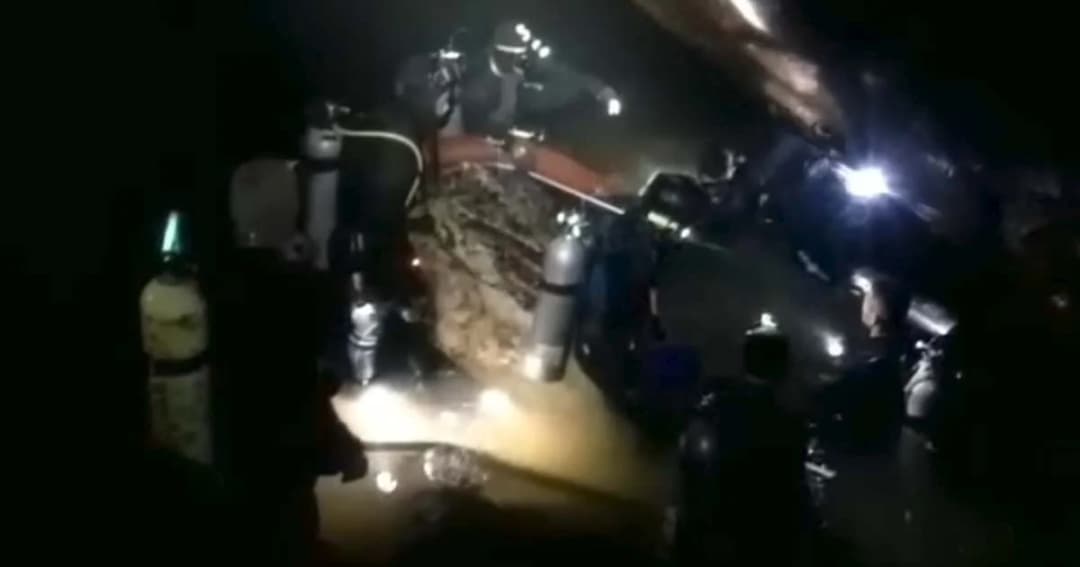 หน่วยซีลรุดวางเชือกจากสามแยก เขยิบใกล้พัทยาบีช-แผ่นดินไหวเชียงรายไม่เสียหาย