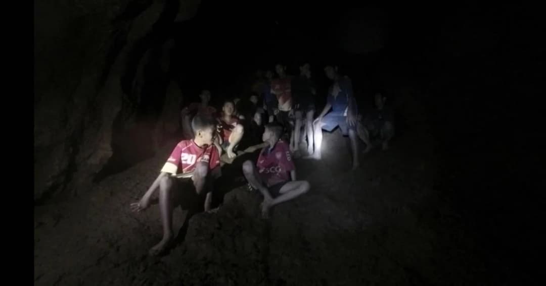 “ทีมหมูป่า” เผย 9 วันที่ผ่าน นอนนิ่งๆ อาศัยดื่มน้ำหยดจากในถ้ำ