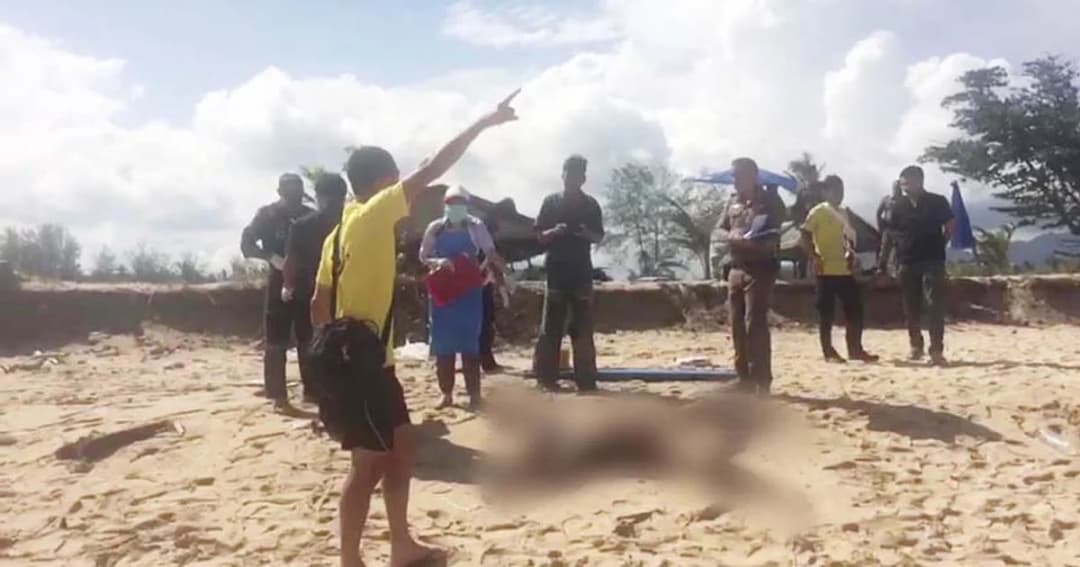 เร่งพิสูจน์ศพชายขึ้นอืดเกยตื้นหาด ใน จ.พังงา เชื่อลอยมาจากภูเก็ต