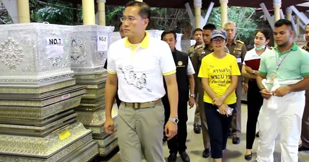 รมว.ท่องเที่ยว ตรวจที่เก็บ 41 ศพ วัดโฆษิตวิหาร ตั้งศูนย์บริการ นทท.รับศพกลับ
