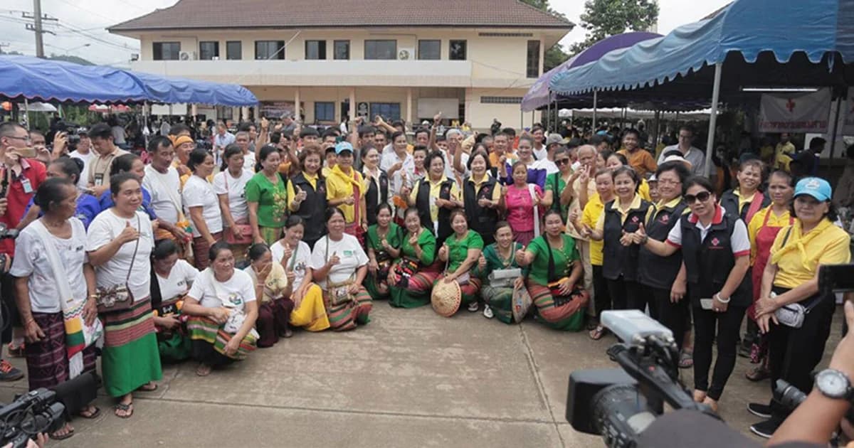 ชาวรัฐฉาน บริจาคอาหารเเละสิ่งของ สนับสนุนปฏิบัติการ ช่วยทีมหมูป่า