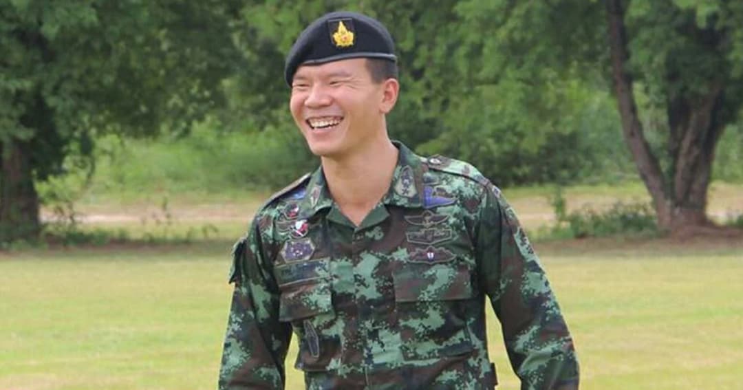 5 มุมน่ารัก “หมอภาคย์” ลูกน้องต้องยิ้มเห็นฟันให้ก่อน ทำความเคารพ