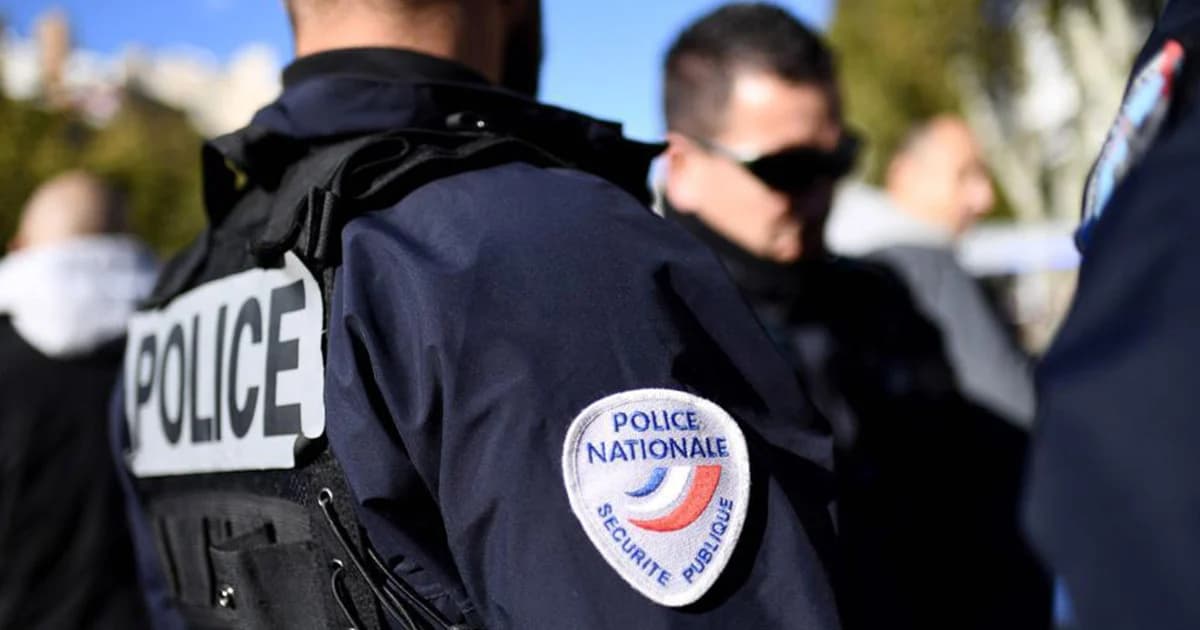 ฝรั่งเศสระดมตำรวจแสนนาย รักษาความปลอดภัยนัดชิงบอลโลก