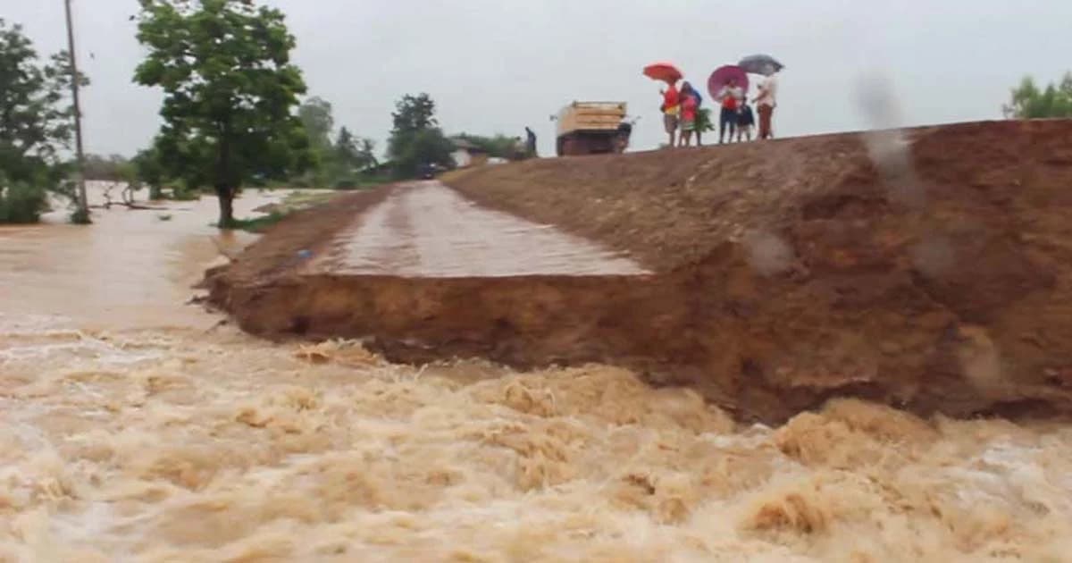 พนังลำน้ำยังแตก! ท่วมนาข้าวกว่าพันไร่ ในร้อยเอ็ด