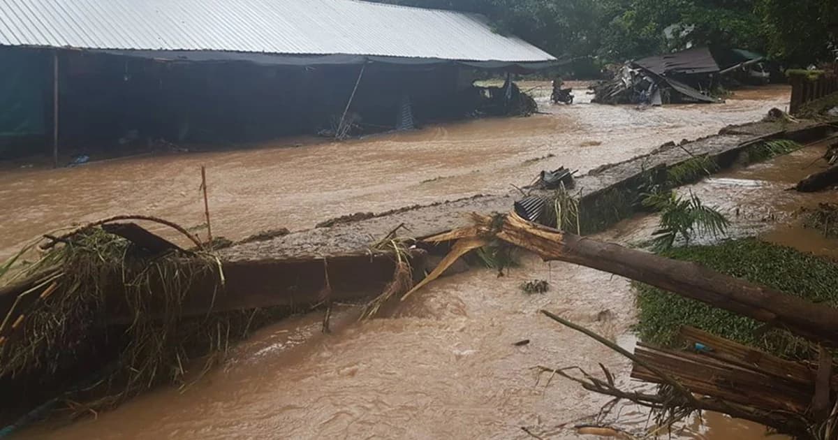 น้ำป่าท่วมทะลัก อุทยานฯ ถ้ำปลา จ.แม่ฮ่องสอน เสียหายหนัก