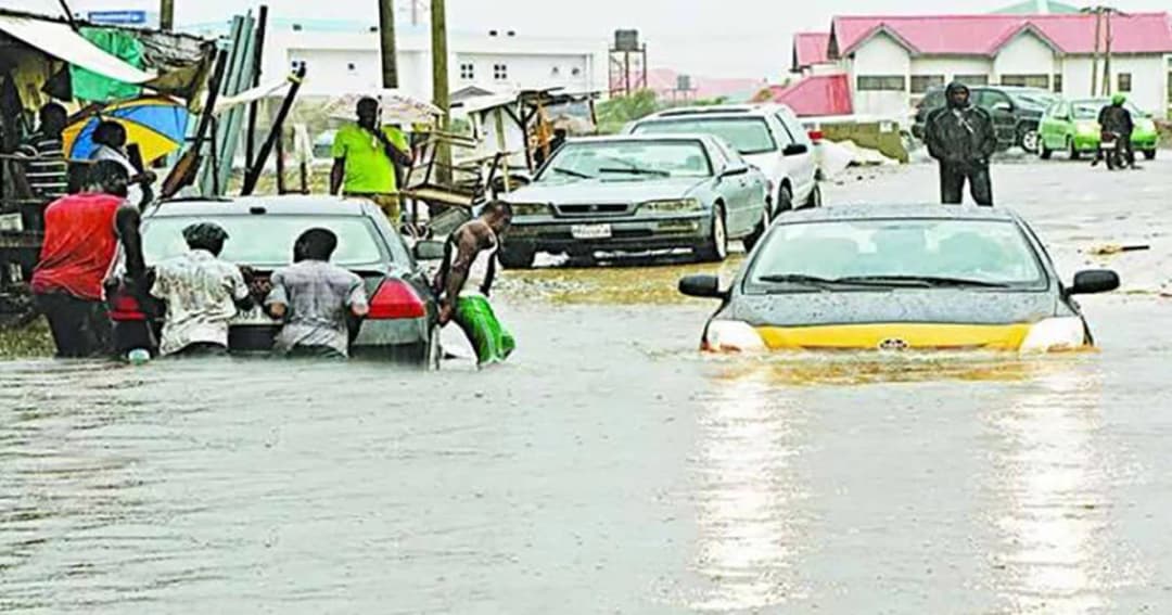 น้ำท่วมไนจีเรียคร่าชีวิตแล้ว 52 ศพ จนท.เร่งหาผู้สูญหายจำนวนมาก