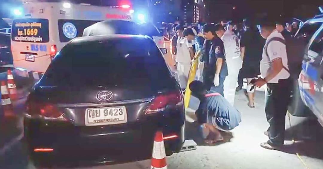 มองไม่เห็นคน ! ขับรถชนแล้วทับร่างสาวพีอาร์ ดับสยอง