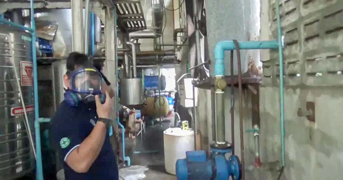 ผิดคิว! แอมโมเนียรั่ว ชาวบ้านแจ้งกู้ภัยฯ ช่วย แต่คนโรงงานเข้าแก้ไขเอง