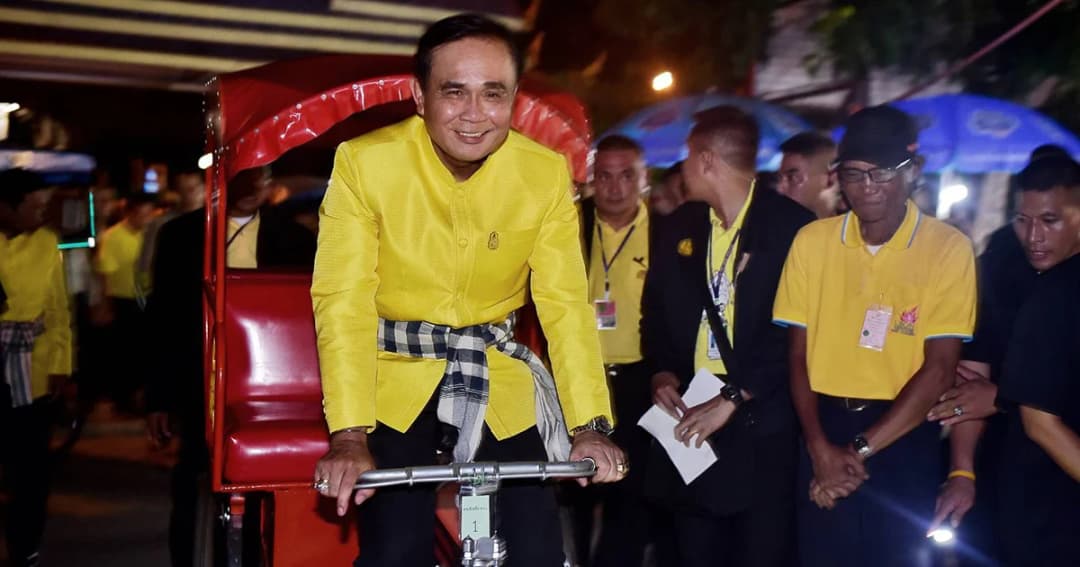 นายกฯ อ้อนชาวอีสานฝากหัวใจของทหารและรัฐบาลไว้กับทุกคนด้วย