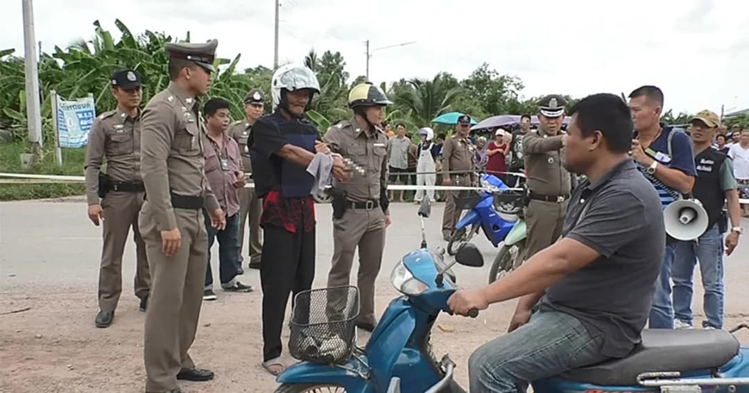 มอบตัวเเล้ว ! ชายชราวัย 73 ยิงดับ 2 ศพ อ้าง เด็กรุ่นลูกหมิ่นศักดิ์ศรี