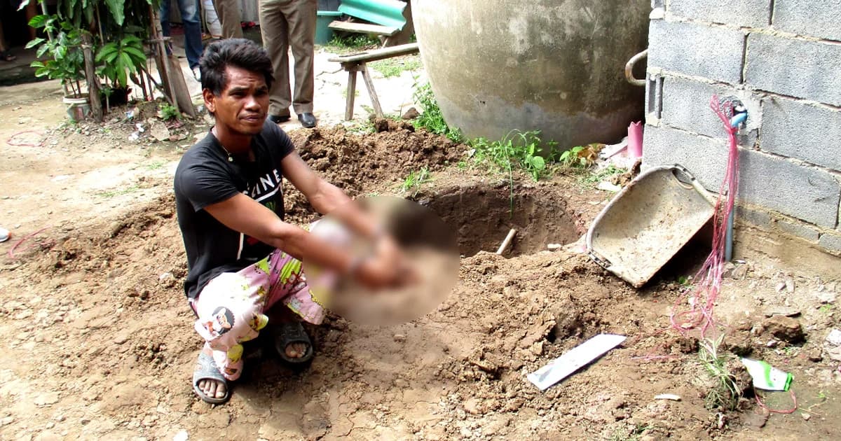 ผัวโมโหหิว! เมียไม่ซื้อของกินให้ ขว้างมีดปักหน้าอกดับ