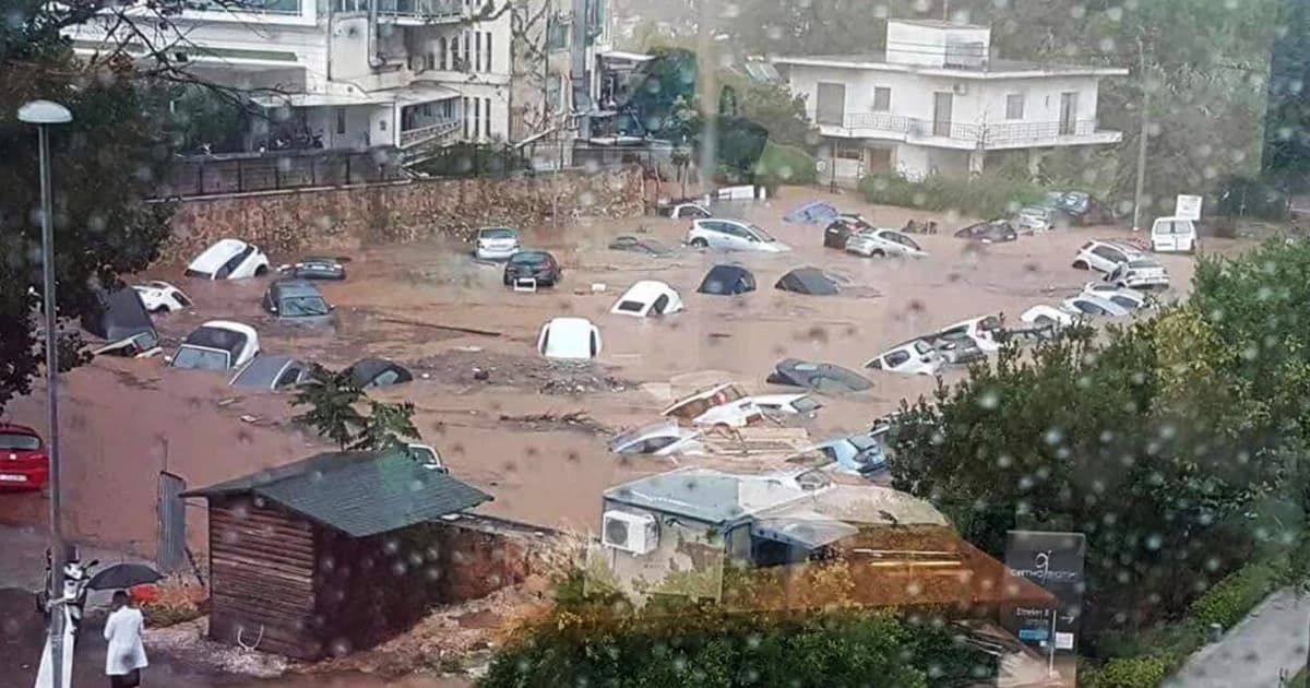 กรีซอ่วม! ฝนถล่มเอเธนส์ น้ำท่วมฉับพลัน หลังเจอไฟไหม้ป่ารุนแรง