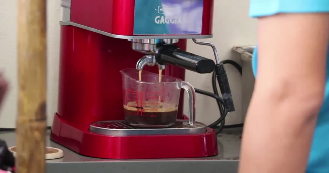 ความเผ็ดร้อนที่กลมกล่อม “กาแฟพริก” แห่งเดียวในไทย ที่ลำปาง